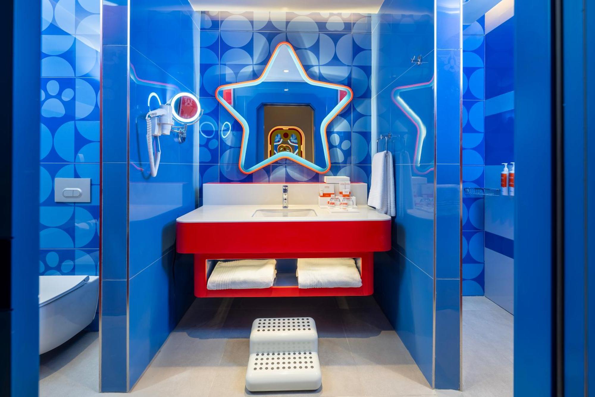 The Land Of Legends Nickelodeon Hotel Antalya เบเลก ภายนอก รูปภาพ