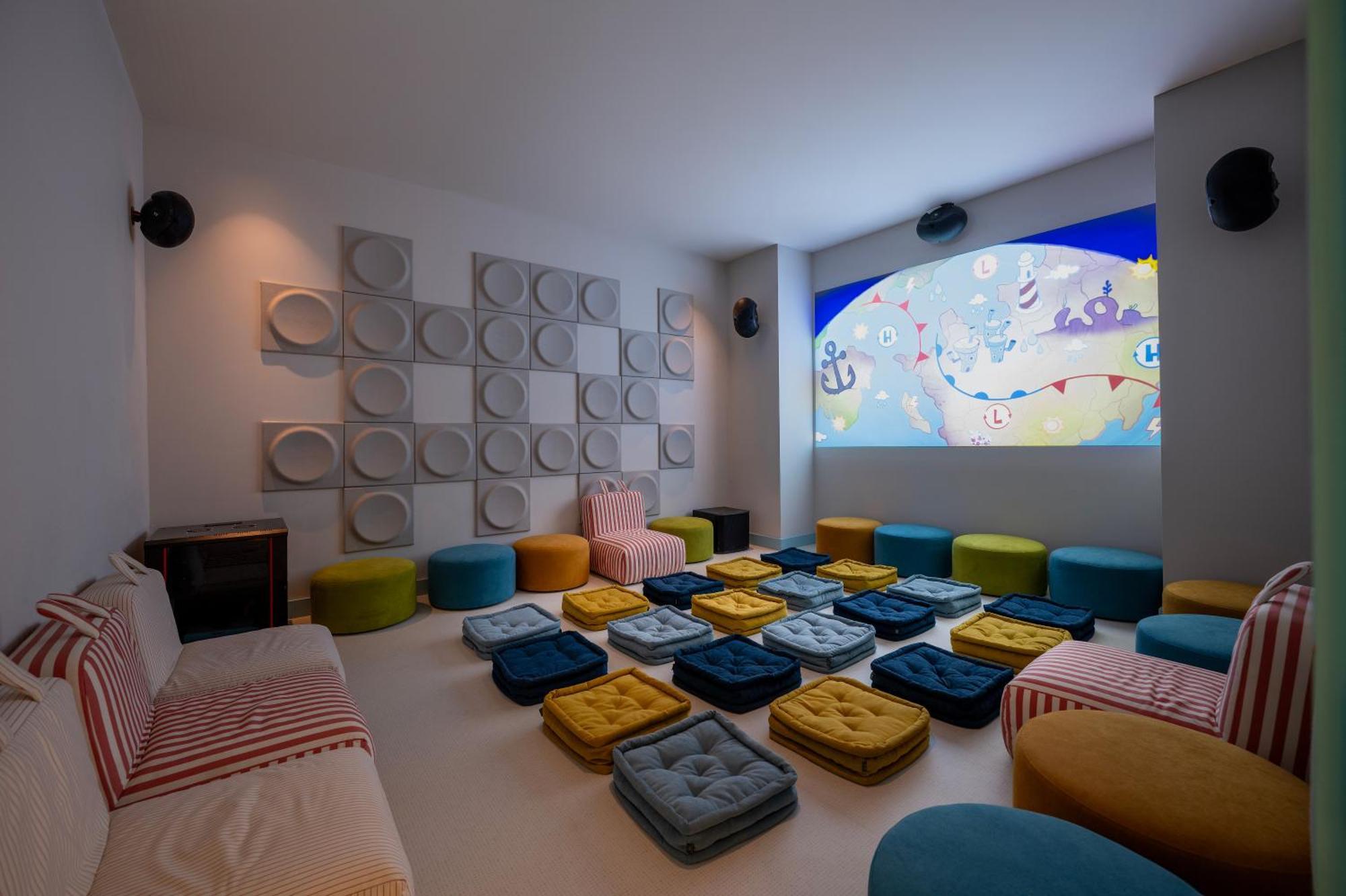 The Land Of Legends Nickelodeon Hotel Antalya เบเลก ภายนอก รูปภาพ